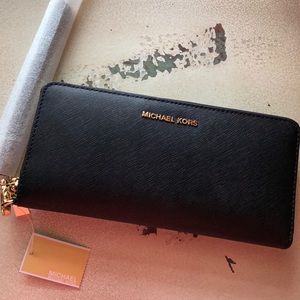 NWT Michael Kors Large Wallet